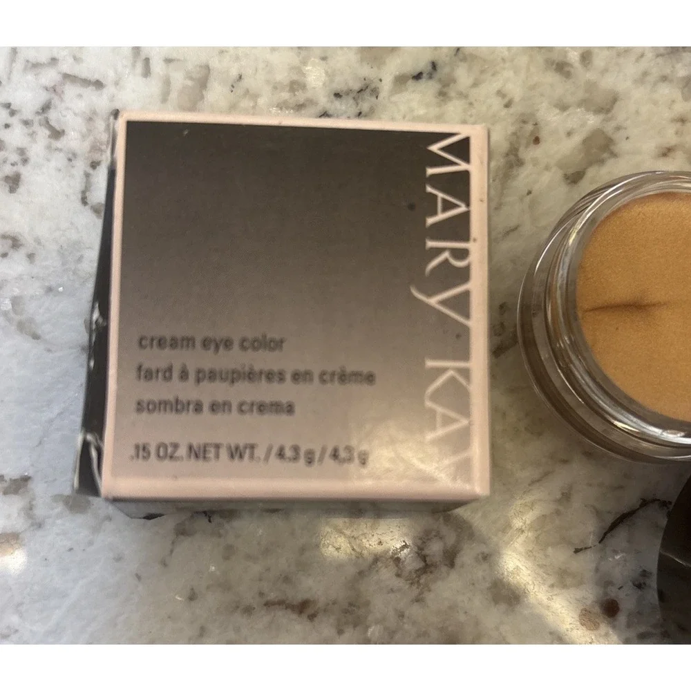 Mary Kay Cream Eye Color Apricot Twist‎ 025874 New In Box